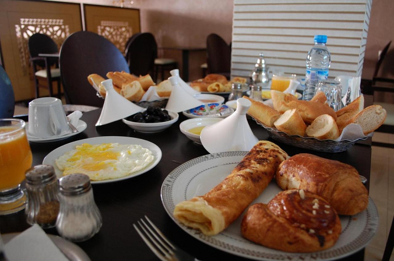 Hotel Vallee Ziz Ер Рашидия Екстериор снимка